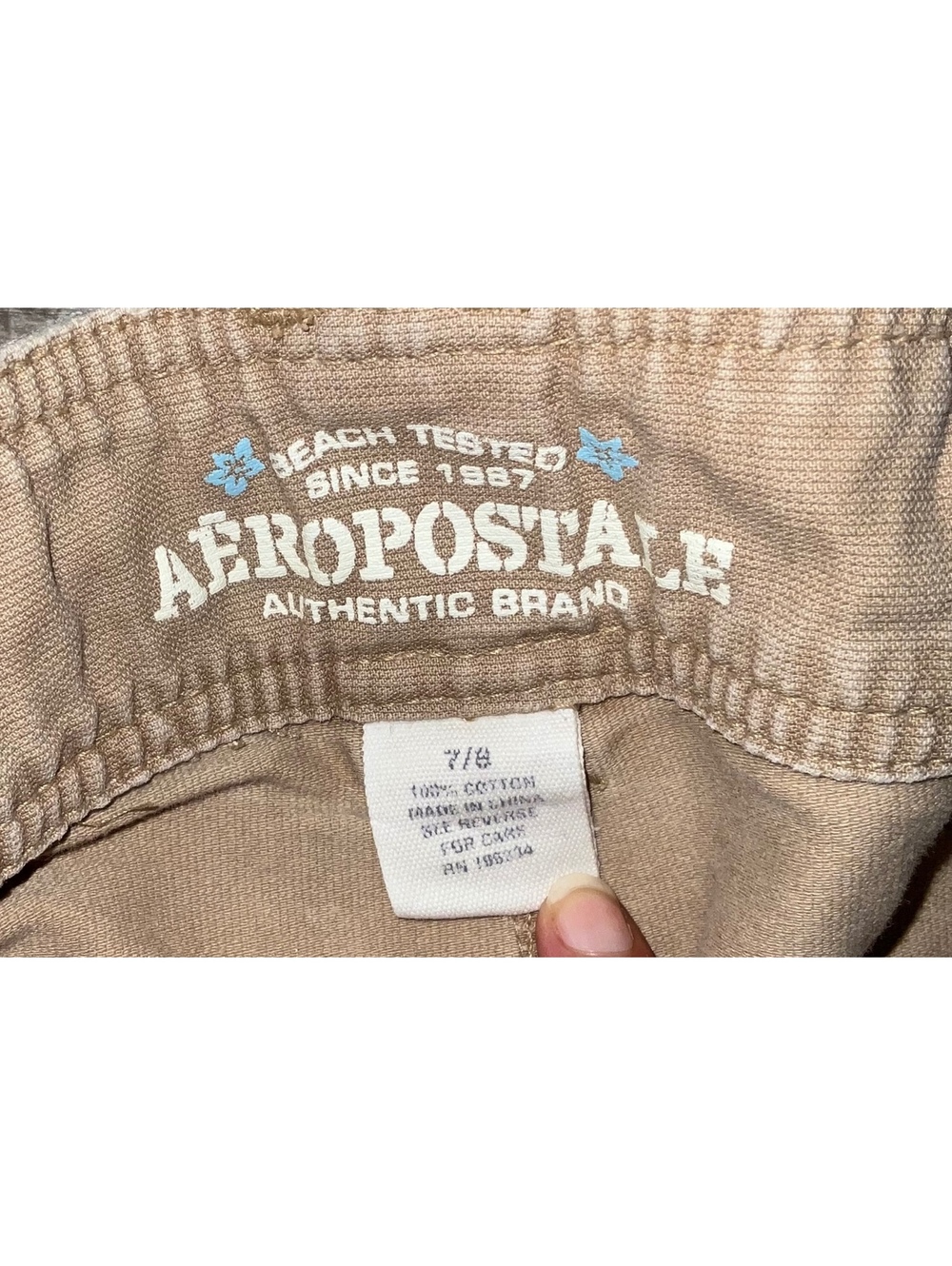 Aeropostale Beige Cotton Cargo Shorts Size 7/8 - Picture 3 of 4